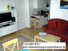 Wohn- / Esszimmer in der Nordsee-Ferienwohnung in Bremerhaven - www.ferienwohnung-in-bremerhaven.de